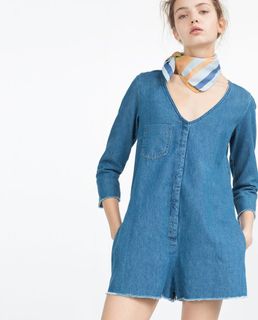(Category: ) located in . Submitted by iamashopperforclothes (Listing ID 1468174822, Image 1). Description: .