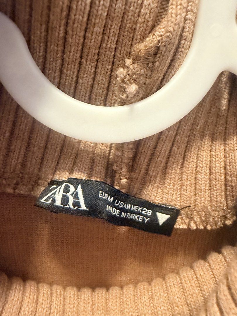 Zara knit top (Category: Others Tops) located in Quezon City. Submitted by destashingmycloset (Listing ID 1468116946, Image 2). Description: .