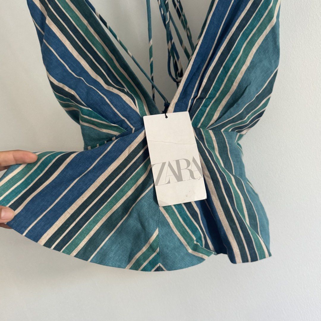 Zara linen top (Category: Blouses) located in Manila. Submitted by apparella.ph (Listing ID 1468161951, Image 3). Description: Super pretty 😍 nakakasexy Selling low Best fits l-xl frames Natatali sa likod or na aadjust Can fit 36-44 bust since paopen back and patali sya ☑️Everything is my Own preloved / BNWT/BNWOT ☑️ not thrifted/Ukay ☑️ malukot sa picture kasi na stock sa cabinet (tinatamad mag plantsa ✌️ ) ☑️Personal items ( usually bought in 