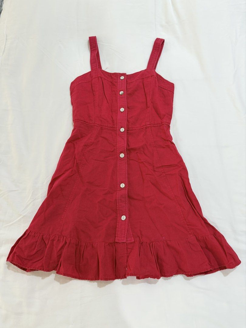 Zara Red Dress (Category: Dresses) located in San Juan City. Submitted by shoprinat (Listing ID 1468091868, Image 1). Description: .
