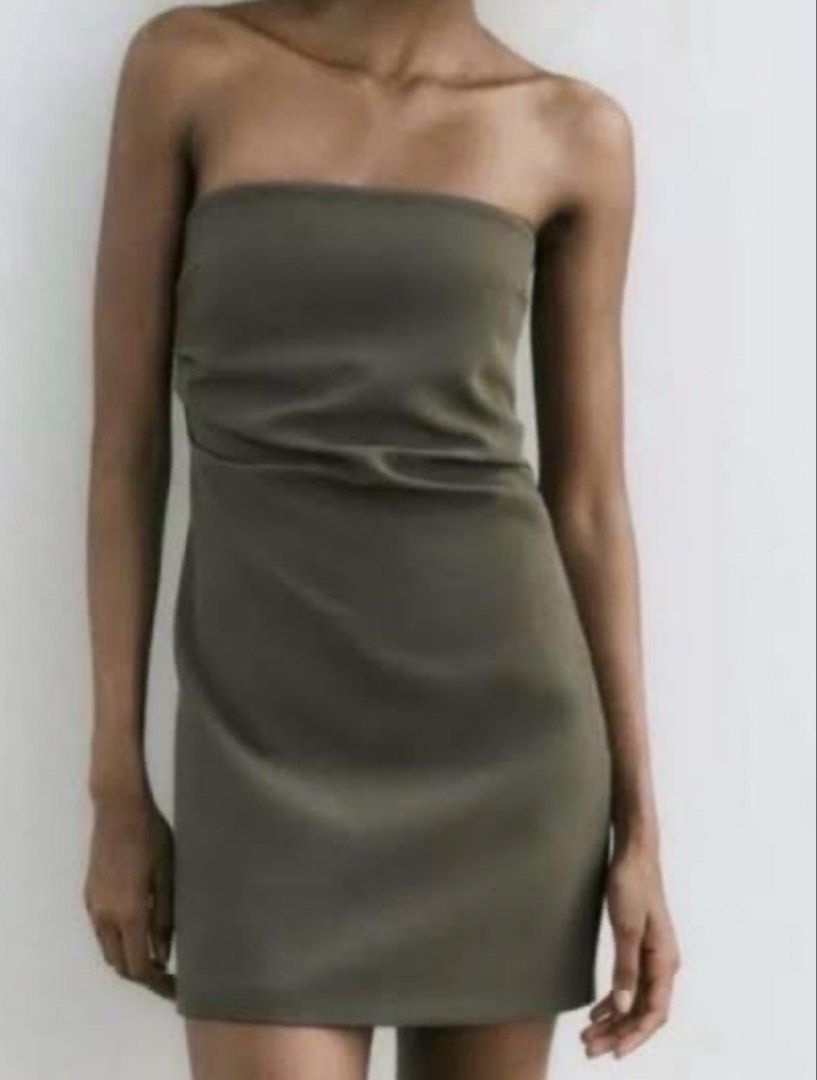 Zara strapless mini dress (Category: Dresses) located in Paranaque City. Submitted by senseofstyle01 (Listing ID 1468148152, Image 2). Description: .