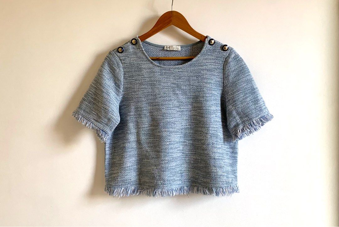 ZARA Tweed Top (Category: Blouses) located in Paranaque City. Submitted by famsale2016 (Listing ID 1468114437, Image 2). Description: Like new ✨ Size L on tag .