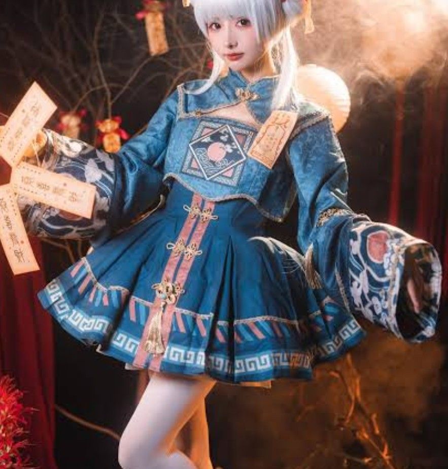 Zombie Qi Lolita (Category: Dresses) located in Manila. Submitted by elunacurio (Listing ID 1468094695, Image 1). Description: 1800 if with petticoat mop gcash Dress: 29 inches length Bust 15 inches laid flat Waist 32 nches measurements ww Top: Bust 18.5 inches Length 13 inches Sleeve 32 inches.
