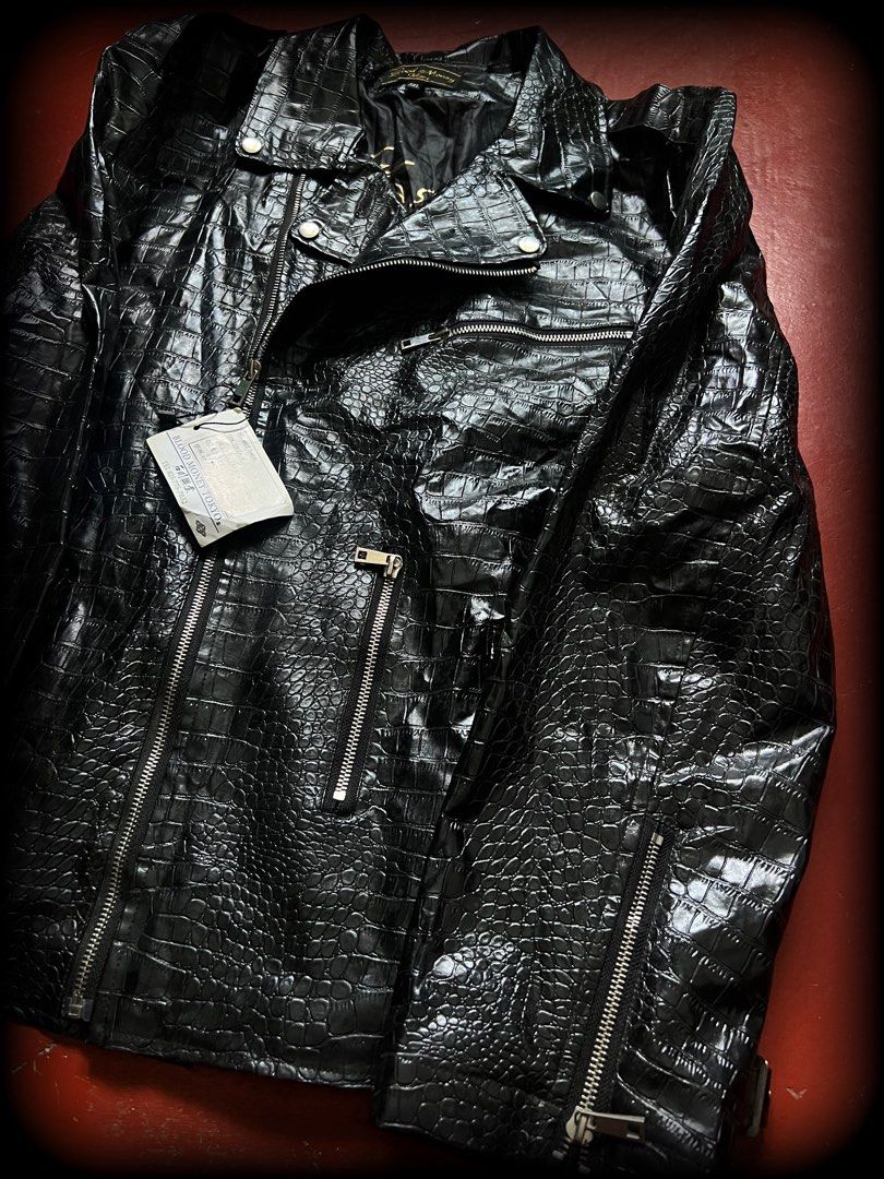 00s blood money tokyo (Category: Coats, Jackets and Outerwear) located in Lucena. Submitted by proxyhere (Listing ID 1468441335, Image 2). Description: Blood Money Tokyo Crocodile Leather Rider Jacket length 28 width 23.