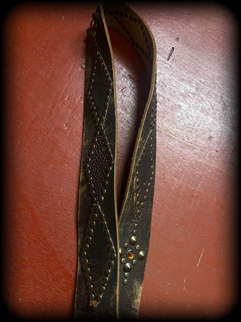 00s SOLBERRY (Category: Belts) located in Lucena. Submitted by proxyhere (Listing ID 1468437237, Image 3). Description: SOLBERRY studded belt length 44.