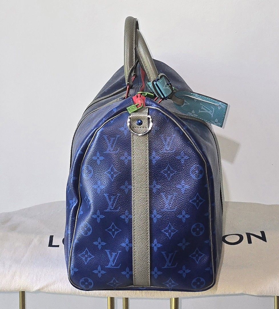 100% Authentic Louis Vuitton Limited Edition Keepall 45 (Category: Luxury Bags & Wallets) located in Cebu City. Submitted by anythingunderthesun0211 (Listing ID 1468299502, Image 2). Description: inclusions: paperbag, dustbag and Entrupy COA.