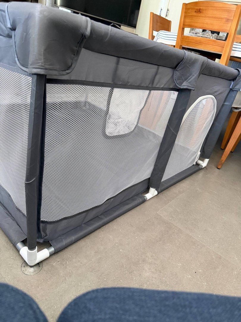 120x120 playpen (Category: Infant Playtime) located in Manila. Submitted by uhkaixx (Listing ID 1468308946, Image 2). Description: Issue: Little tastas on the net.