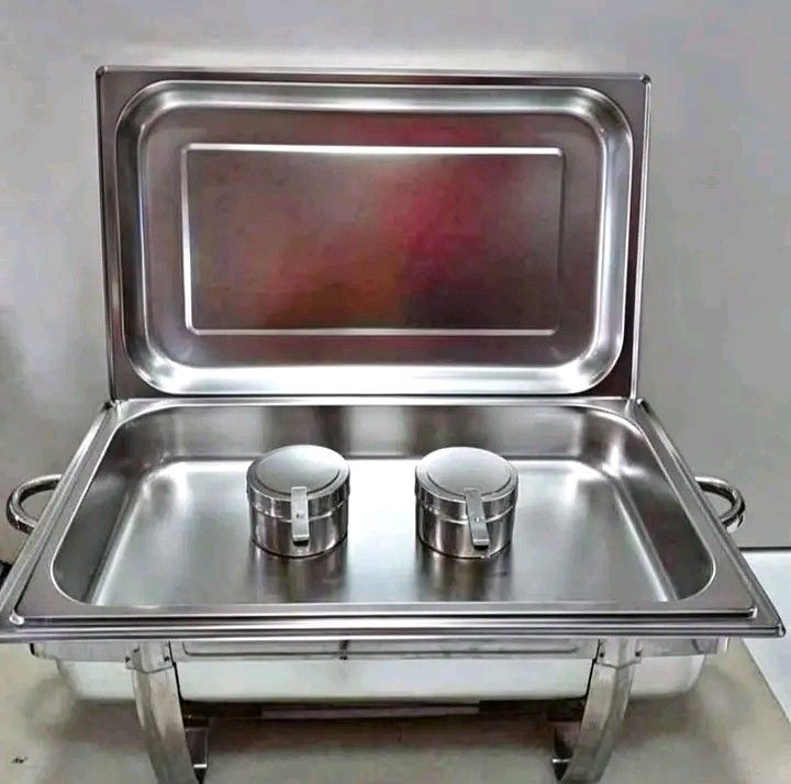 12L chafing Dish (Category: Looking For) located in Manila. Submitted by marilynabo789 (Listing ID 1468363422, Image 1). Description: .