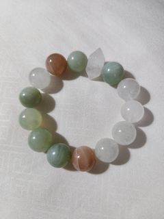 (Category: ) located in . Submitted by samantha0942 (Listing ID 1468389350, Image 1). Description: .