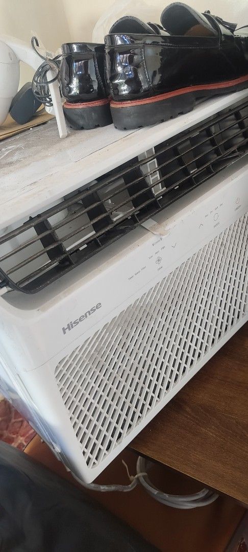 1.5hp full inverter window type (Category: Air Conditioning and Heating) located in Marikina City. Submitted by libertyb21 (Listing ID 1468342033, Image 1). Description: .