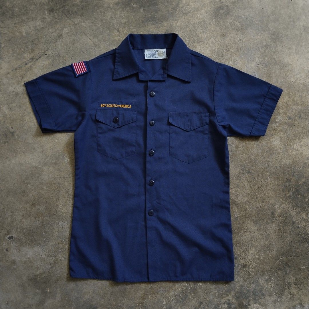 1980s BSA Blue Utility Shirt (Category: Formal Shirts) located in Bulacan. Submitted by hustleoverluckphv2 (Listing ID 1468342369, Image 1). Description: 1980s BSA Blue Utility Shirt Large youth on tag Measurements Width - 19" Length - 27" Php 490.