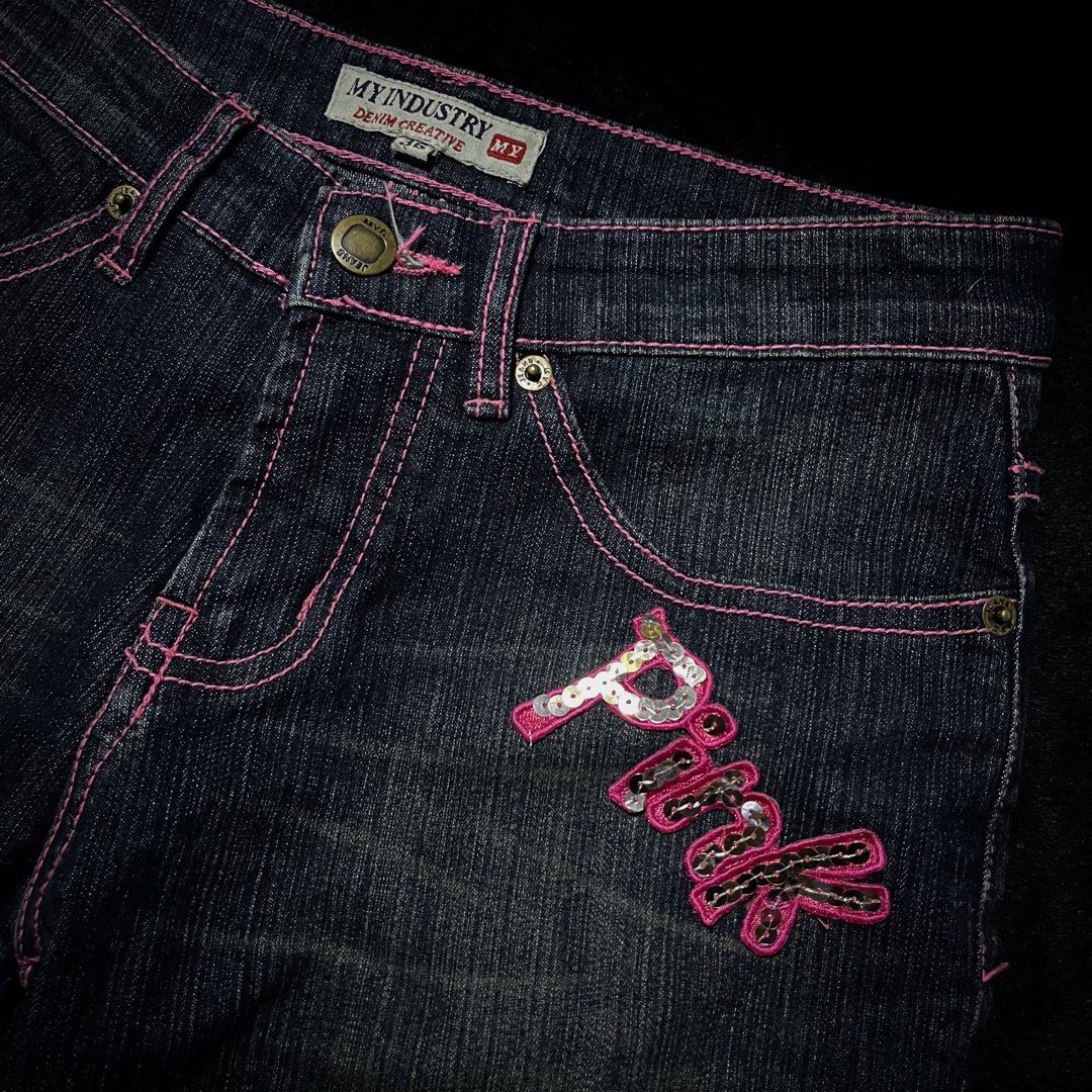 2000'S MYC INDISTRY FLARED WASHED JEANS (Category: Jeans) located in Orani. Submitted by pulverize_tht_ho3 (Listing ID 1468311710, Image 3). Description: dimes: 28x41x9x10x10.5 (WxLxRxTxLH) condition: 10/10 flaw/s: none check slides for the details .