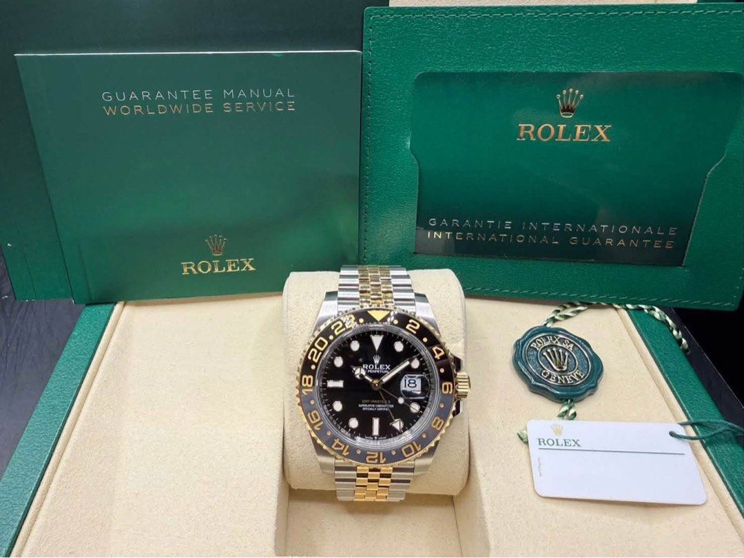2023 Rolex GMT Master II Guiness (Category: Luxury Watches) located in Quezon City. Submitted by justindazo (Listing ID 1468370425, Image 1). Description: Rolex GMT Master II Guiness Reference 126713 GRNR Brand New Condition: 10/10 Movement: Calibre 3285 Case Size: 40mm Complete Set - Box, Warranty Card, Manual, Tag Year - 2023 ₱1,235,000 Price is Negotiable PM for Inquiries 📩 Meet-ups can be arranged 📍 Open for Authentication 🔎 Payment Method
