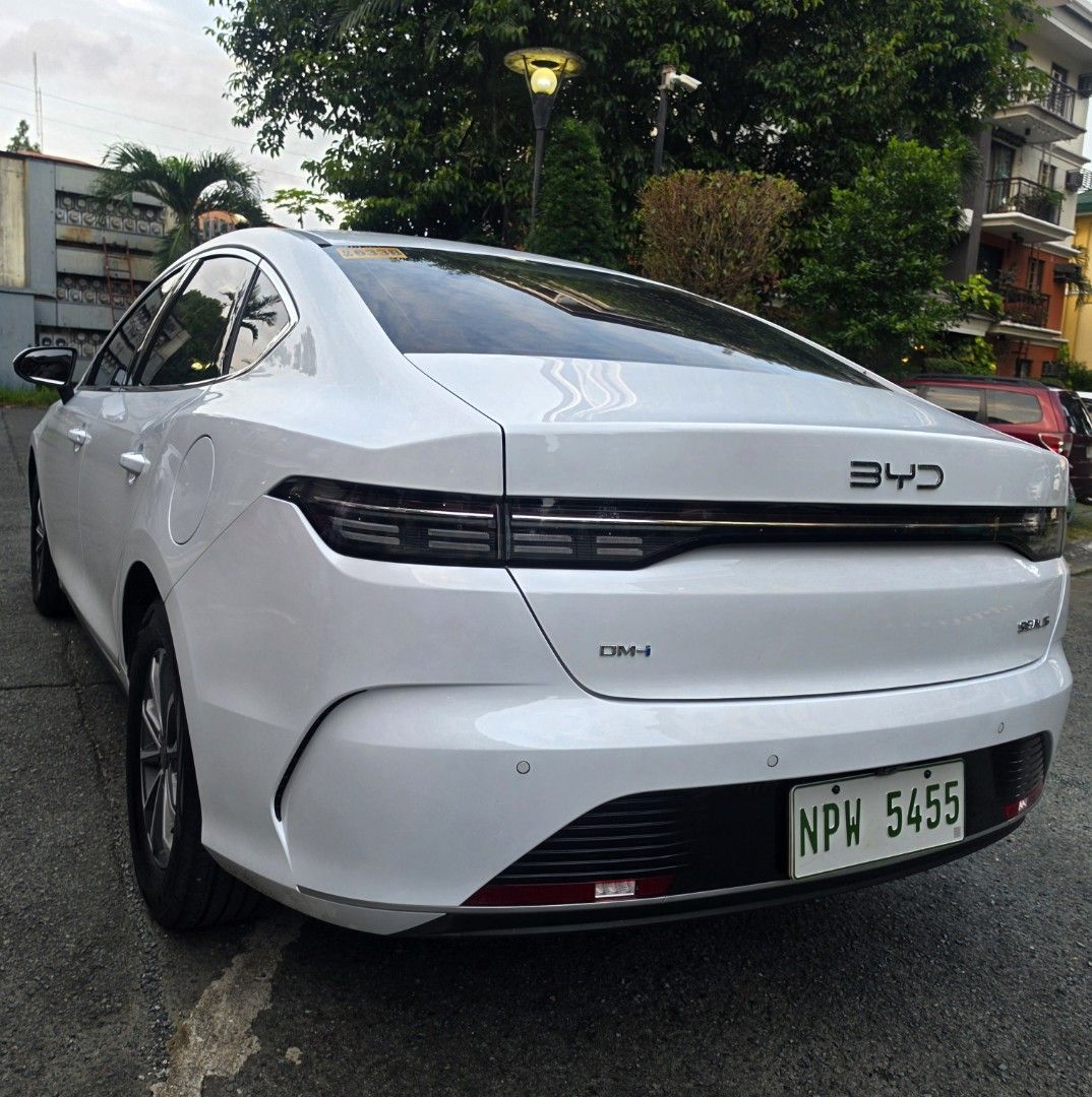 2026 BYD SEAL 5 Automatic Auto (Category: Used Cars) located in Quezon City. Submitted by robinichie45 (Listing ID 1468300200, Image 2). Description: Brand New Condition 2026 BYD Seal 5 HYBRID Matic EV-HEV All power 6tkms Rim 17 Premium Rims 98%Tire Life with Crystal Coating 2 Sets of Keys & Card Full options Newly pms done this OCT No issues Not Flooded RFS-Wants to buy the Sealion Call or Tex 09688551956 QC.