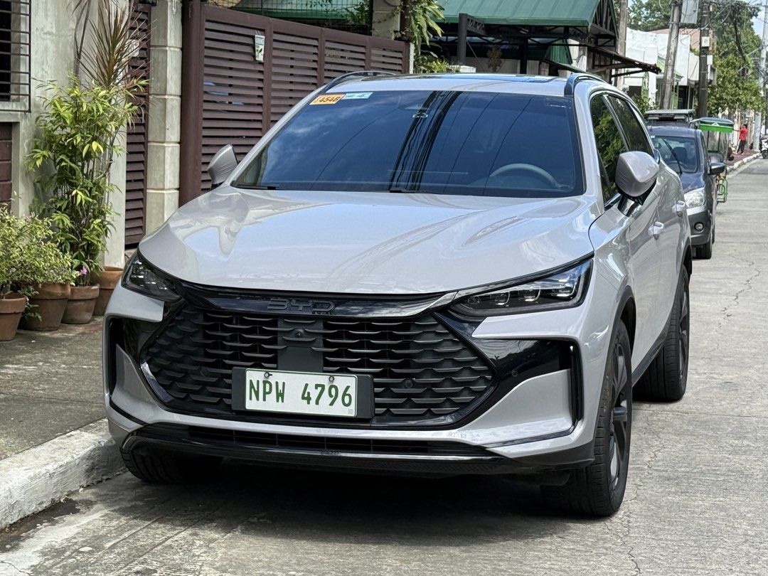 2026 BYD Tang DM-i Auto (Category: Used Cars) located in Las Pinas. Submitted by peter09165089910 (Listing ID 1468400253, Image 3). Description: 2026 BYD Tang DM-i Plug-in Hybrid 12,000 kms mileage Fully paid Complete Papers No history of accident and not flooded No issues Body ceramic coated Nano ceramic window tint Price: 1.850M negotiable upon viewing Las Piñas area viewing 0 9 1 6 5 0 8 9 9 1 0.