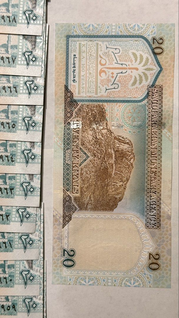 20pcs Sequential uncirculated Saudi 20 Riyals KSA 100 Years Commemorative 20 Riyal Bundle (Category: Currency) located in Taguig. Submitted by romnhel083126 (Listing ID 1468417345, Image 2). Description: - Quantity: 20 pieces - Denomination: 20 Saudi Riyals (K.S.A. 100 Years commemorative) - Condition: UNC (Uncirculated), crisp and clean - Serial Numbers: Sequential / Consecutive - Ideal for collectors and numismatic enthusiasts.