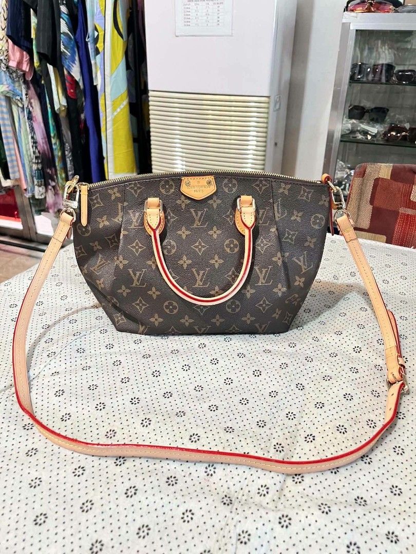 2200 LANG YUORS NA! (Category: Shoulder Bags) located in Imus. Submitted by algin3unay (Listing ID 1468335127, Image 1). Description: 2200 LANG YUORS NA!.