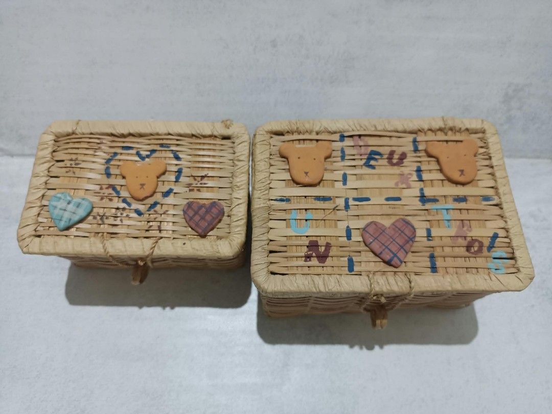 2 set Hand-woven wicker and straw storage/sewing baskets (Category: Handmade Craft) located in Davao. Submitted by lotispreloved (Listing ID 1468459444, Image 2). Description: .