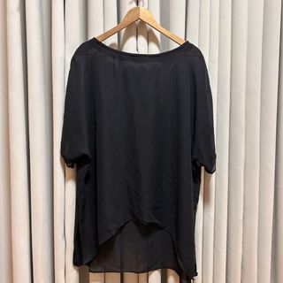 (Category: ) located in . Submitted by from99abovecloset (Listing ID 1468389744, Image 1). Description: .