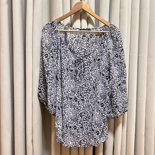 (Category: ) located in . Submitted by from99abovecloset (Listing ID 1468376163, Image 1). Description: .
