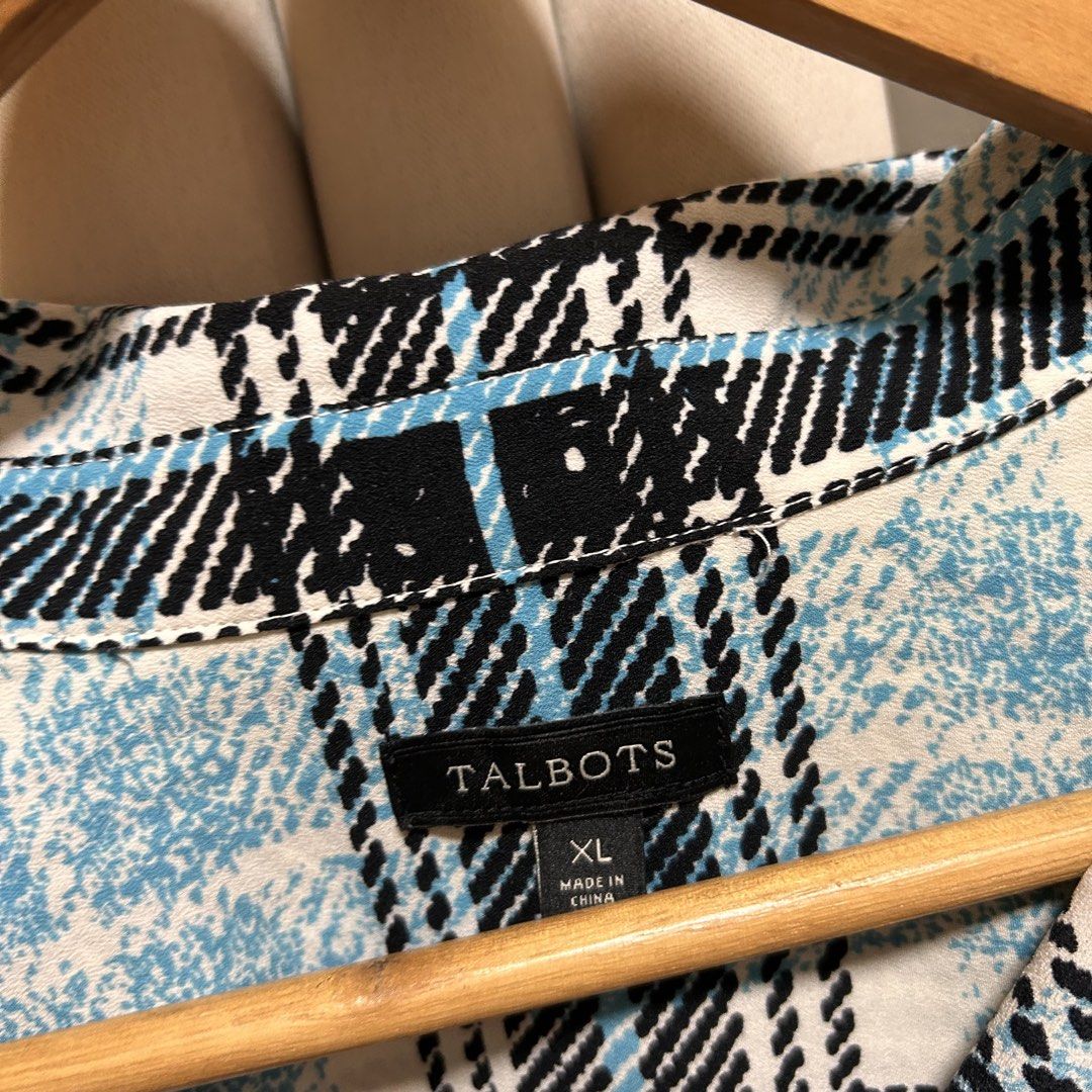 2XL Talbots Blue Plaid Longsleeves (Category: Longsleeves) located in Rizal. Submitted by from99abovecloset (Listing ID 1468402158, Image 2). Description: CODE:187 Size:2XL Armhole (laid flat):11” Bust (around): 50” Length (laid flat): 32” Soft poly | loose | like new.