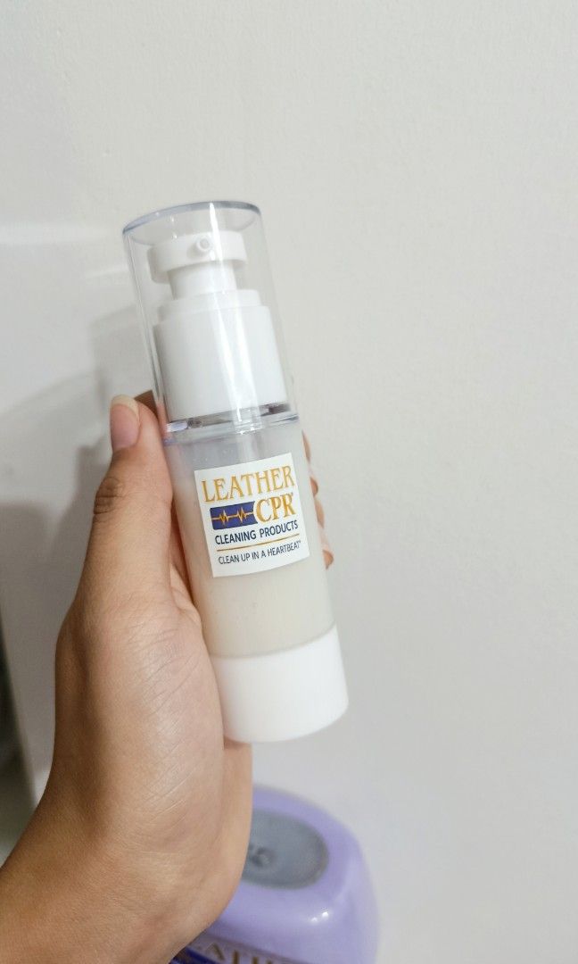 30ml decant Leather CPR 2 in 1 Conditioner and Cleaner (Category: Looking For) located in Talisay. Submitted by coachobsessed (Listing ID 1468461492, Image 2). Description: .
