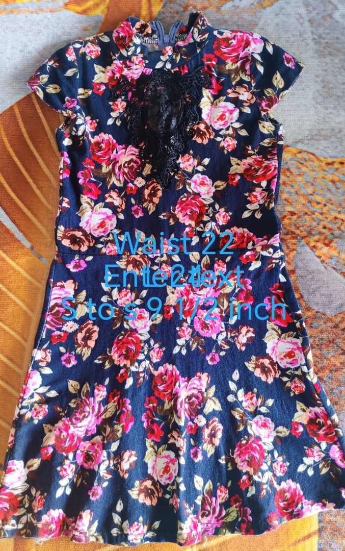4 to 6 yrs old dress (Category: Babies & Kids Fashion) located in Quezon City. Submitted by plantcorner (Listing ID 1468346715, Image 1). Description: Stretch.