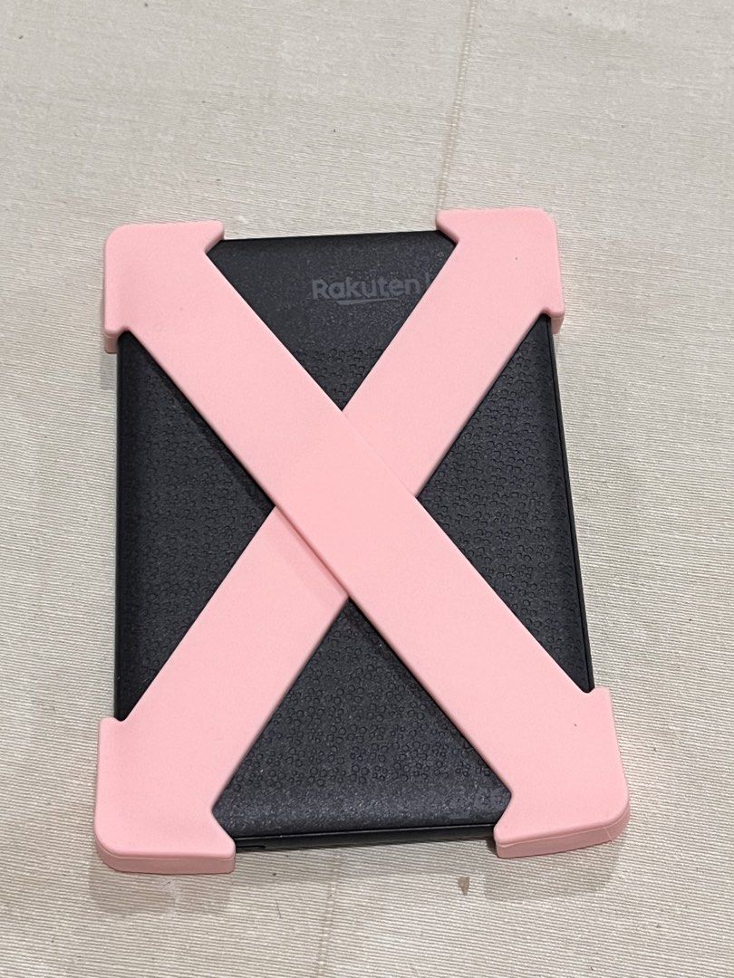 6” e-reader hand strap (Category: Others) located in Muar. Submitted by kang0729 (Listing ID 1468413089, Image 1). Description: Hand strap only. Too tight for the Kobo Clara. Might fit the Kindle Basic 6”..
