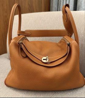 （分類：）位於 。 由 bellize.luxury 提交（商品編號 1468479181，圖片 1）。簡介： 。