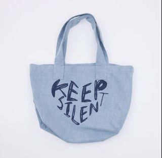 （分類：）位於 。 由 hey.selling 提交（商品編號 1468461721，圖片 1）。簡介： 。