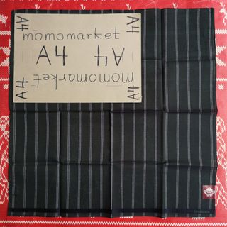 （分類：）位於 。 由 momomarket 提交（商品編號 1468374910，圖片 1）。簡介： 。