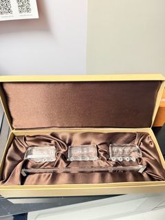 （分類：）位於 。 由 garyjayden 提交（商品編號 1468352897，圖片 1）。簡介： 。