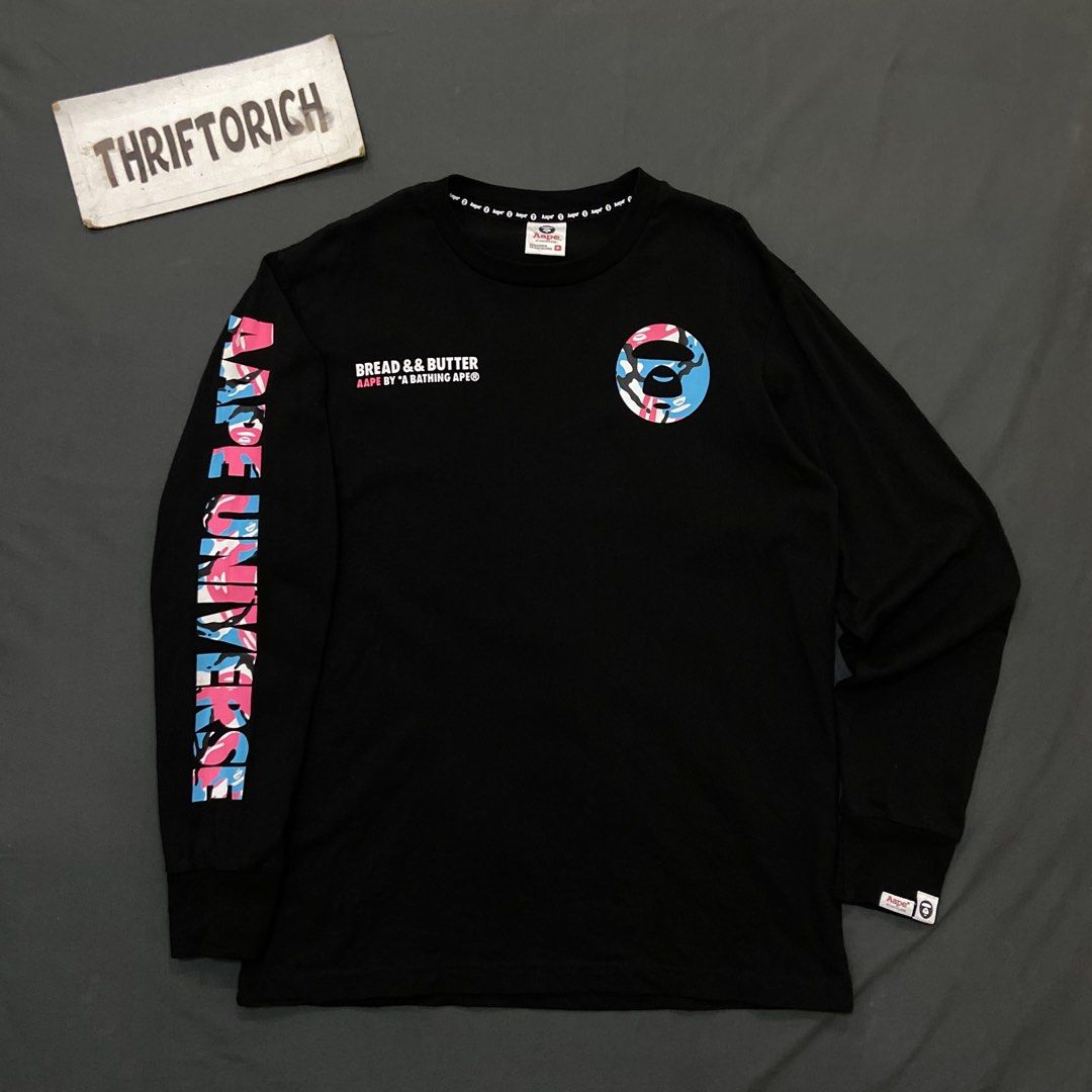 AAPE BREAD&BUTTER BLACK SWEATSHIRT (Category: Hoodies) located in Manila. Submitted by ivan_carbungco (Listing ID 1468457932, Image 1). Description: AAPE BREAD AND BUTTER BLACK SWEAT SHIRT 20 by 27.5 EXCELLENT CONDITION NEED WASH COMPLETE TAGS ₱1500 CLAIM.