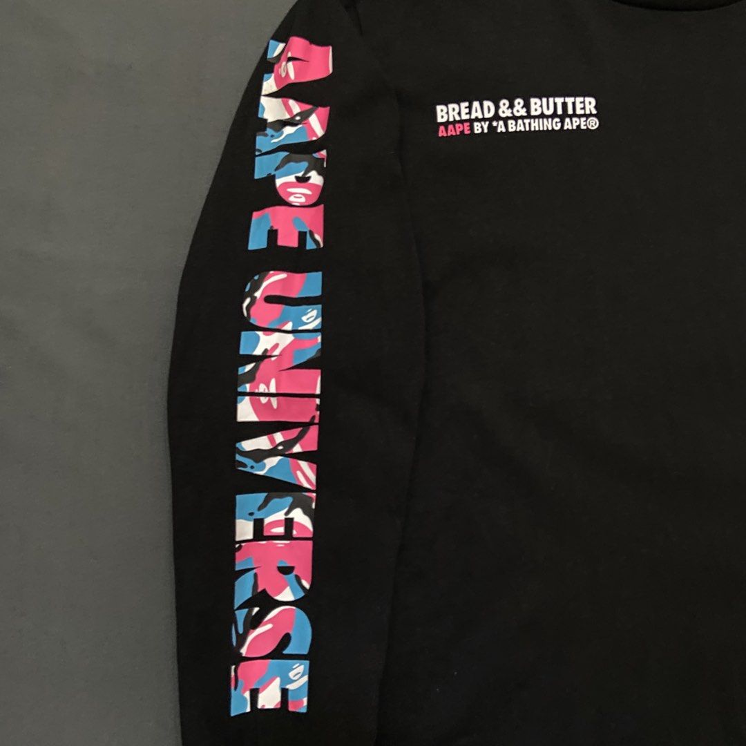 AAPE BREAD&BUTTER BLACK SWEATSHIRT (Category: Hoodies) located in Manila. Submitted by ivan_carbungco (Listing ID 1468457932, Image 3). Description: AAPE BREAD AND BUTTER BLACK SWEAT SHIRT 20 by 27.5 EXCELLENT CONDITION NEED WASH COMPLETE TAGS ₱1500 CLAIM.
