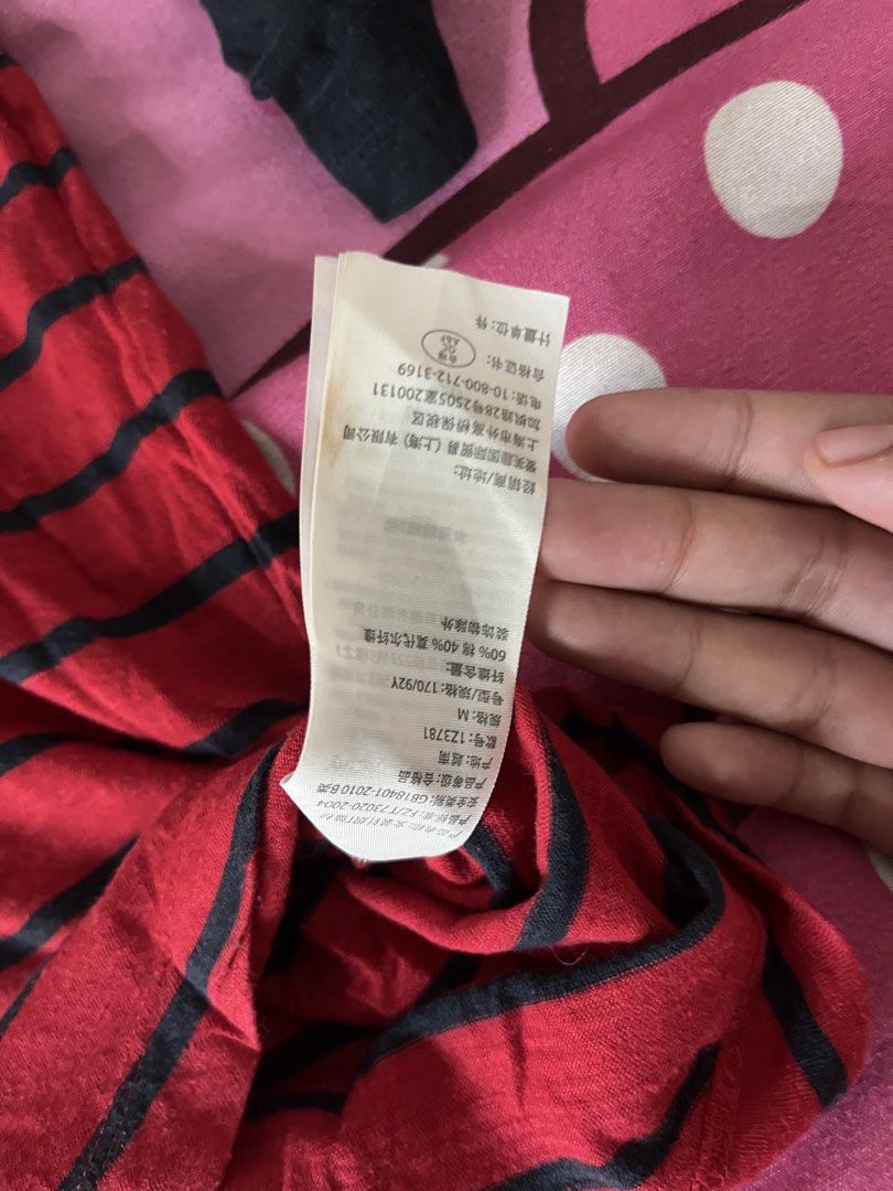 Abercrombie & Fitch grunge top (Category: Longsleeves) located in Manila. Submitted by thriftrhein_ric14 (Listing ID 1468332274, Image 3). Description: S-M size vietnam in tag Abercrombie & Fitch authentic.