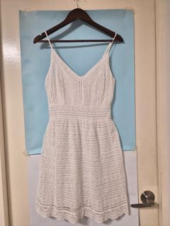 (Category: ) located in . Submitted by prelovedbyc.hannah (Listing ID 1468357408, Image 1). Description: .