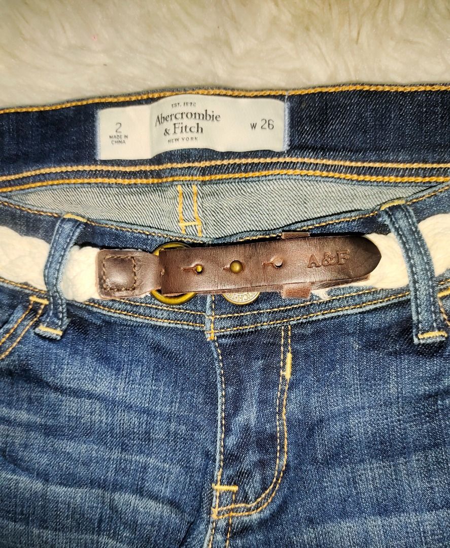 Abercrombie and Fitch (Category: Luxury Apparel) located in Caloocan City. Submitted by micaellah14 (Listing ID 1468381629, Image 3). Description: .