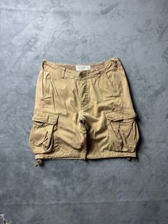 (Category: ) located in . Submitted by thrift2wear.fit (Listing ID 1468426789, Image 1). Description: .