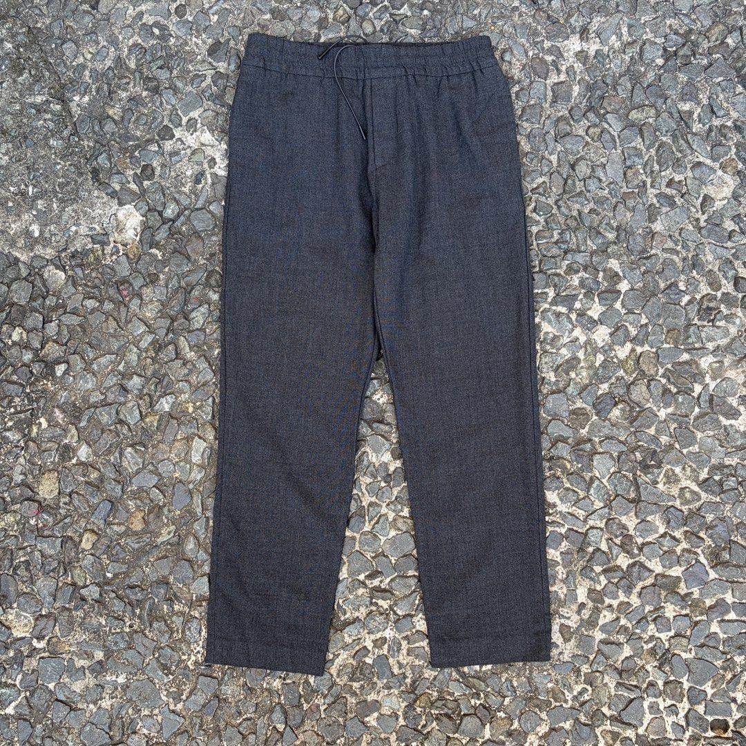 Acne Studios Ryder L Travel Pants (Category: Trousers) located in Manila. Submitted by stablesource (Listing ID 1468382341, Image 1). Description: Acne Studios Ryder L Travel Pants Size 48 Dimension: 30 Waist 37.5 Full Length 7 Leg Opening Excellent Kindly Check All Details Before Purchase🤝.