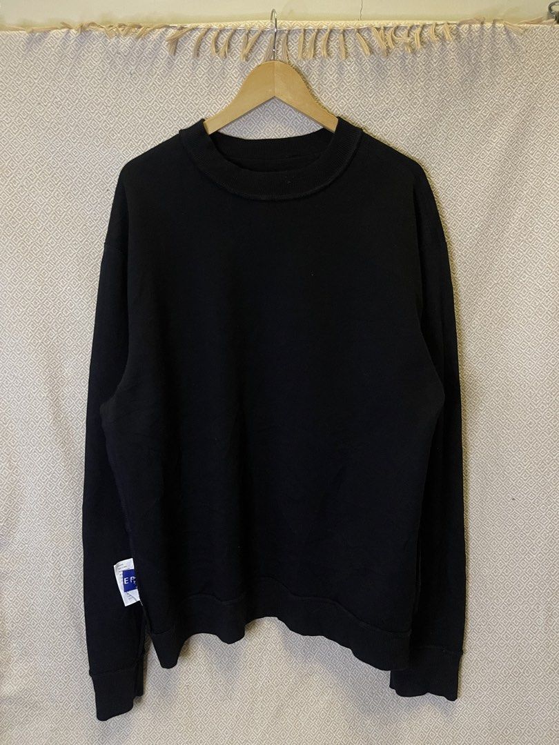 Ader error heavyweight crewneck (Category: Coats, Jackets and Outerwear) located in Manila. Submitted by hypestock_mnl (Listing ID 1468311392, Image 1). Description: - stylish - perfect for casual wear - great fit - in good condition - minimal signs of usage - 10/10 - money worth! - see pics for details/issue.