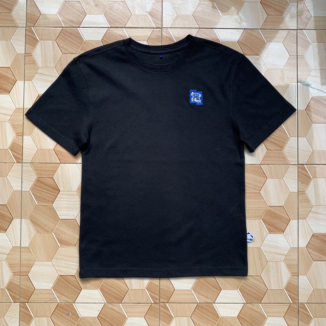 Ader Error X Maison Kitsune Fox Embroid Logo❗️ (Category: Tshirts & Polo Shirts ) located in Cebu City. Submitted by darrylopon12219 (Listing ID 1468346609, Image 2). Description: Orig💯 As New Condition No Issue Size Meduim Color Rate:9.9/10 Dimes:W19.5 L27.5 -Need Wash 📍 CONSOLACION, CEBU ‎🚚 ship via J&T ‎DM NOW📩 ‎.