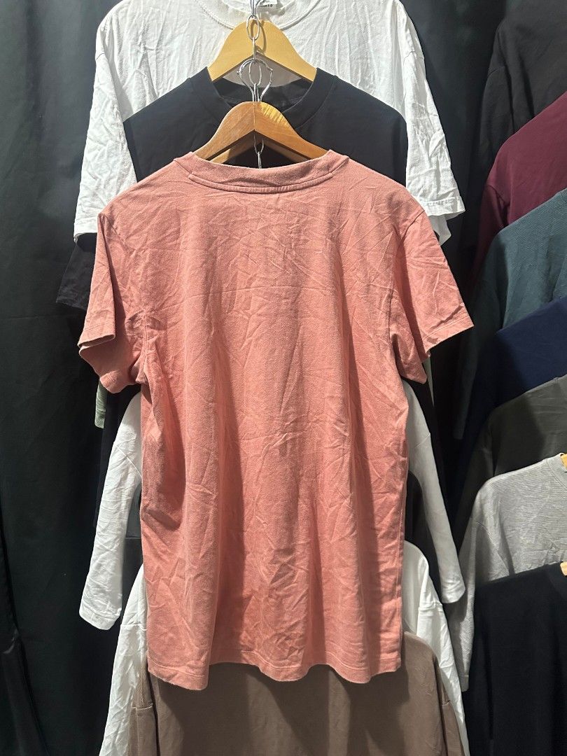 Adidas big trefoil tee (Category: Shirts) located in Davao. Submitted by boss_kel (Listing ID 1468428870, Image 2). Description: 21 width 29 lenght.