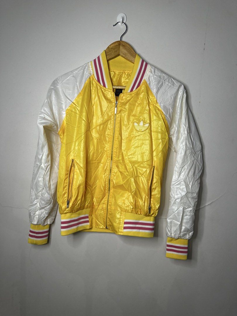 ADIDAS BOMBER (Category: Coats, Jackets and Outerwear) located in Molave. Submitted by thriftmate13 (Listing ID 1468459190, Image 1). Description: .