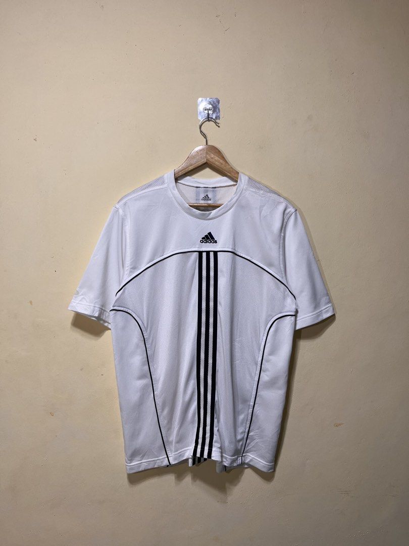 Adidas Climacool Training Shirt (Category: Activewear) located in Naga. Submitted by davinci_25 (Listing ID 1468374533, Image 1). Description: dimes: 21 width x 29 length issue: none condition: excellent condition (9.7/10) color rate: 9.9/10.