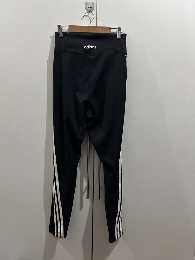 Adidas Leggings (Category: Activewear) located in Manila. Submitted by chen_clybelles (Listing ID 1468399167, Image 3). Description: .