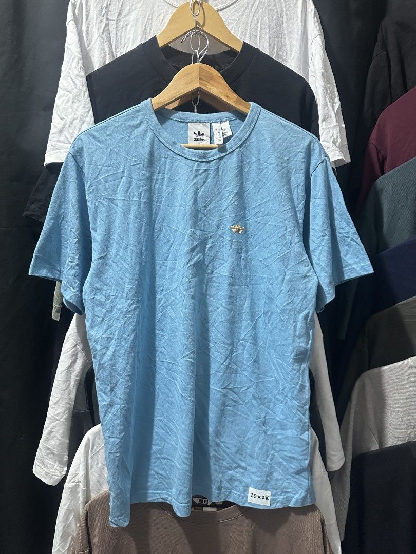 Adidas light blue original tshirt (Category: Tshirts & Polo Shirts ) located in Davao. Submitted by boss_kel (Listing ID 1468429227, Image 1). Description: 20 width 28 lenght.