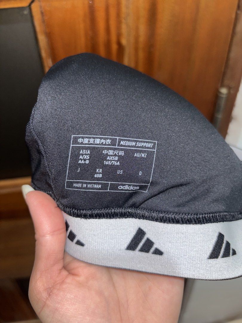 Adidas Medium Support Sports Bra (Category: Undergarments & Loungewear) located in Manila. Submitted by royalfox_a16016 (Listing ID 1468401910, Image 3). Description: Sports bra/Running Bra Size-XS 165/76A Only used twice Rfs: too small for me.