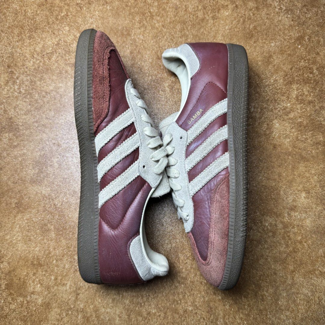 ADIDAS SAMBA (Category: Sneakers) located in Panabo. Submitted by shoerarefinds (Listing ID 1468417658, Image 3). Description: ADI SAMBA “red” SIZE: US 8½/ UK 8/ FR 42/ JPN 265/ CHN 260 Good Condition, minimal scratches LOCATION: PANABO CITY, DAVAO DEL NORTE, 8105 2200 FREESHIPPING .