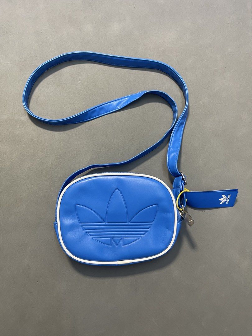 Adidas Sling (Category: Sling Bags) located in Manila. Submitted by mine2ownit (Listing ID 1468340927, Image 2). Description: Authentic Loc manila.
