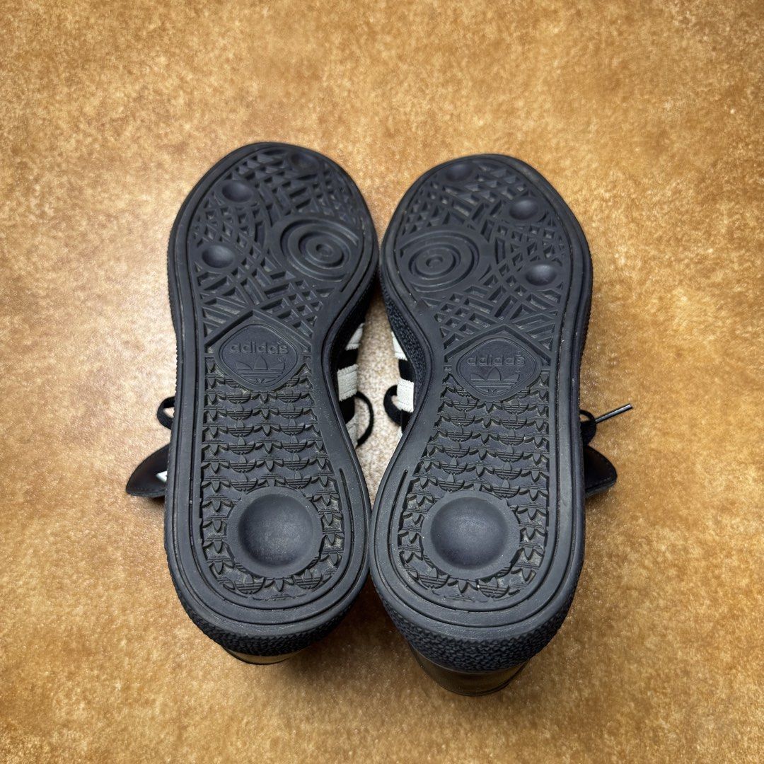 ADIDAS SPEZIAL (Category: Sneakers) located in Panabo. Submitted by shoerarefinds (Listing ID 1468416027, Image 2). Description: ADI SPEZİAL “collab shukyu x e-wax” SIZE: US 5/ UK 4½/ FR 37⅓/ JPN 230/ CHN 230 Good as new LOCATION: PANABO CITY, DAVAO DEL NORTE, 8105 2800 FREESHIPPING .